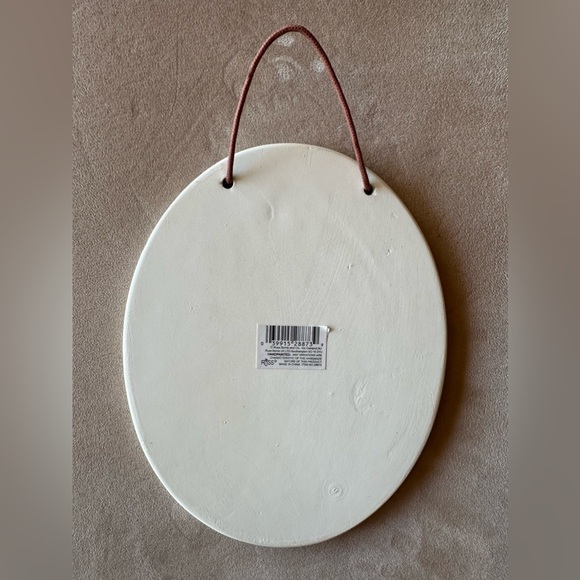 RUSS Handpainted plaque “There’s No Place Like Mom’s House” Ready to hang. - Picture 4 of 6